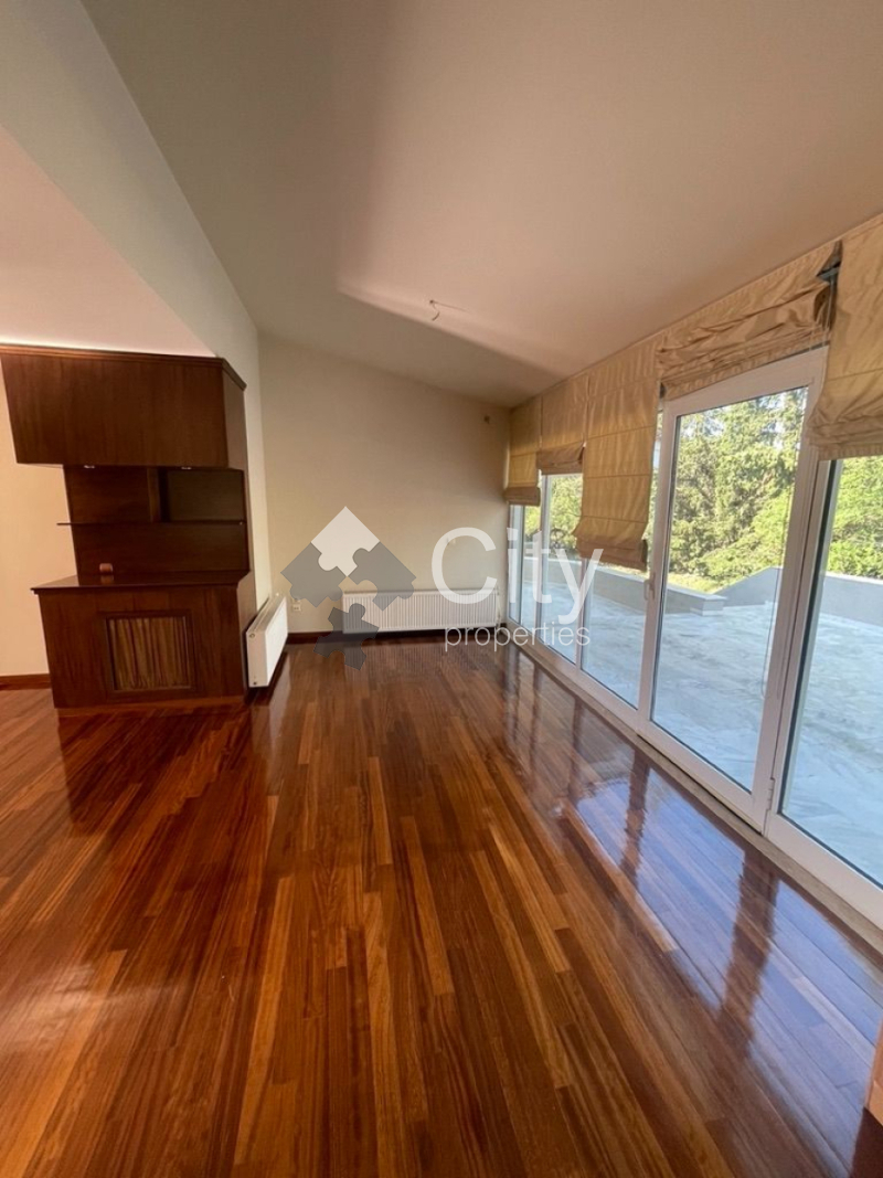 property-img